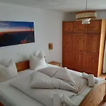 Gaestehaus Wolf 3* 엘비게날프