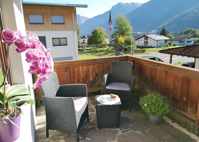 Gaestehaus Wolf 아파트호텔 엘비게날프