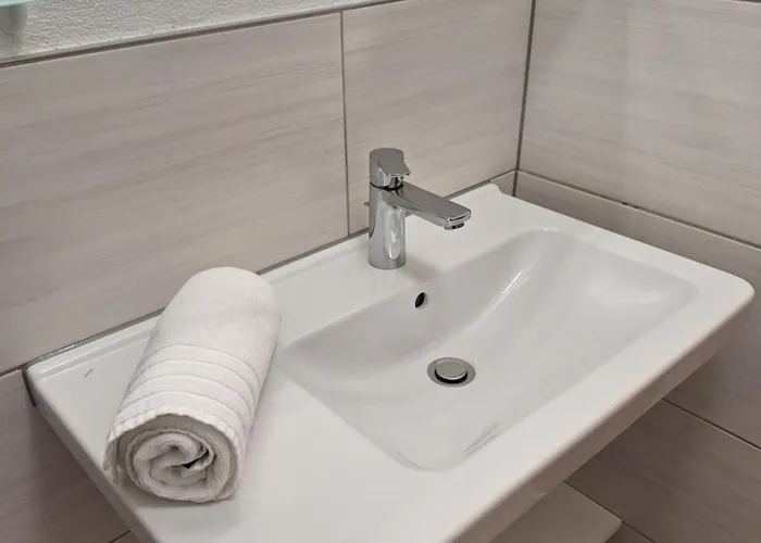 Gaestehaus Wolf 엘비게날프